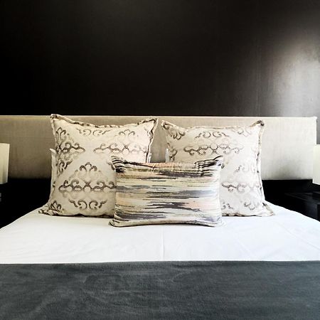 4 On Varneys Guest House كيب تاون المظهر الخارجي الصورة