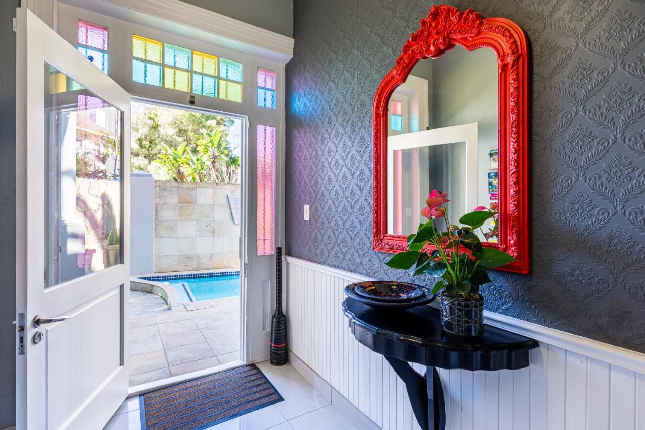 4 On Varneys Guest House كيب تاون المظهر الخارجي الصورة